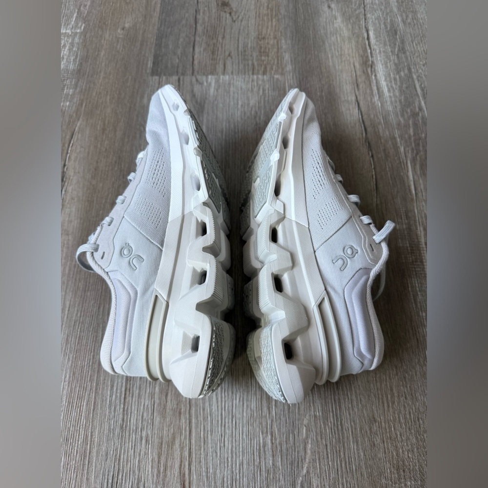 On Running Cloud Flyer 5 Shoes Sneakers Gray Glacier Wolf White Size 8.5 - Picture 9 of 13